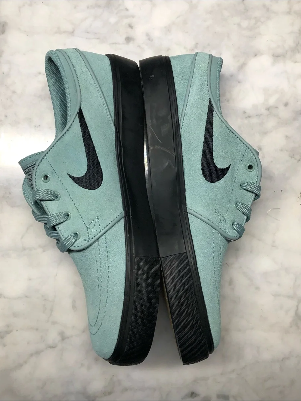 Nike SB Zoom Janoski OG+ Cannon Black suede skate shoes
